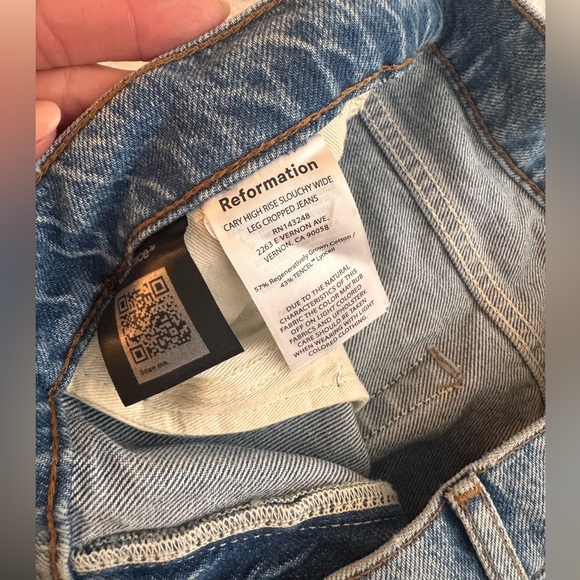 NWT Reformation Cary High Rise Slouchy Wide Leg Cropped Jean - Picture 5 of 6